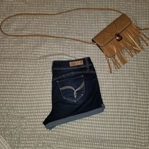 ☀️WannaBettaButt Mid Rise Shorts☀️